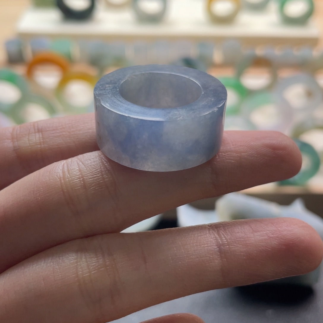 定制翡翠未镶嵌沐****戒指