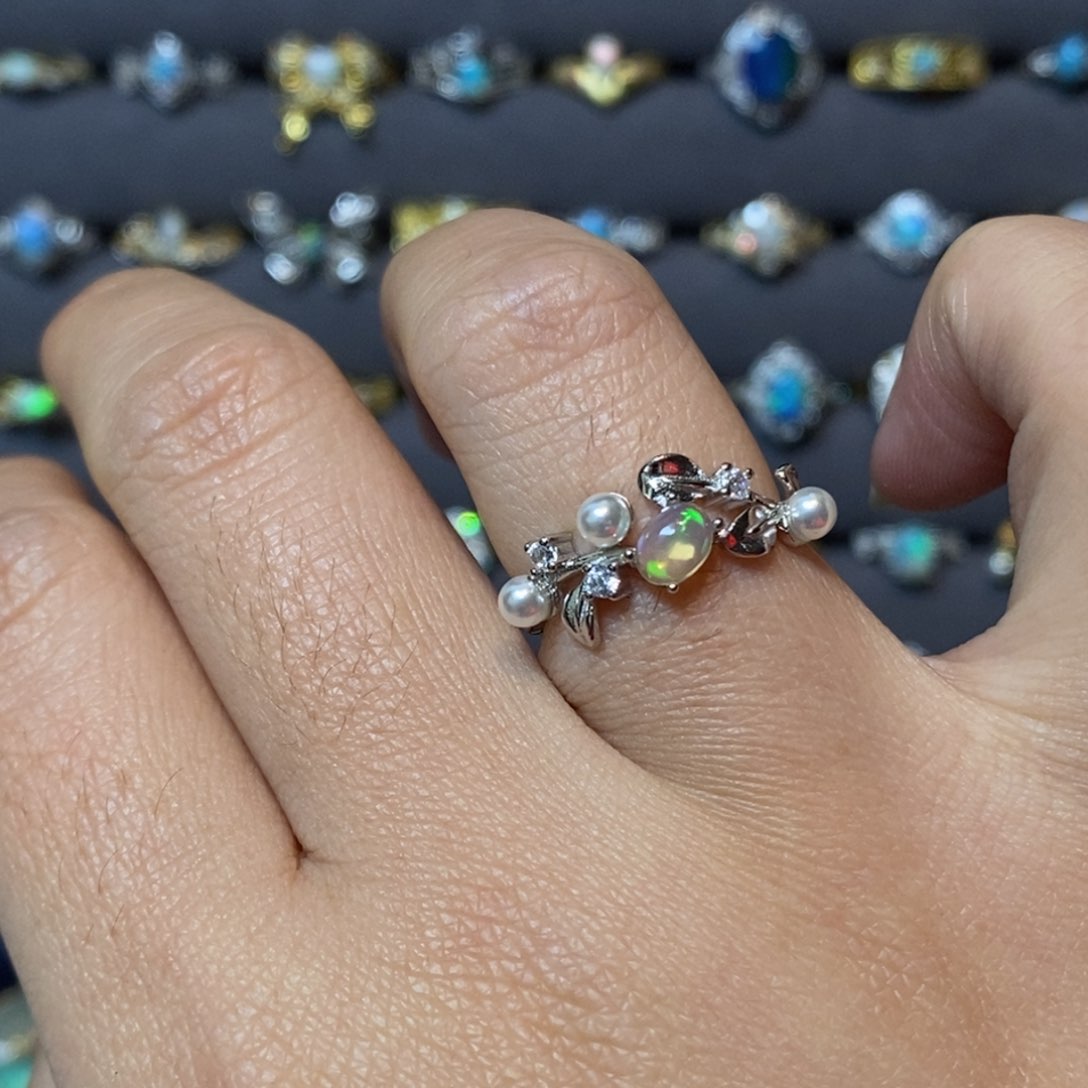 欧泊珠宝奇石银S925镶嵌戒指