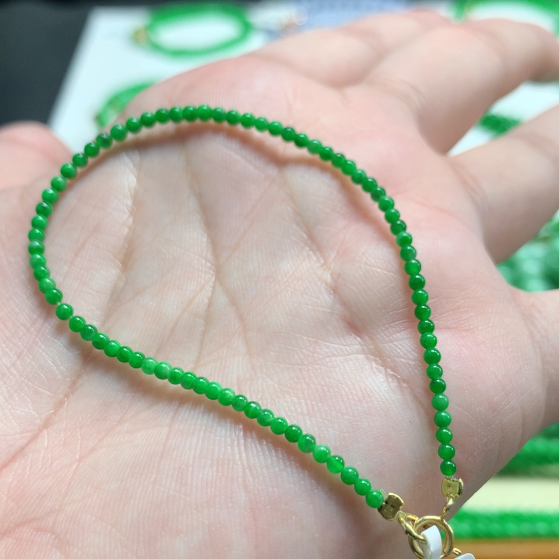 翡翠未镶嵌手链翡翠