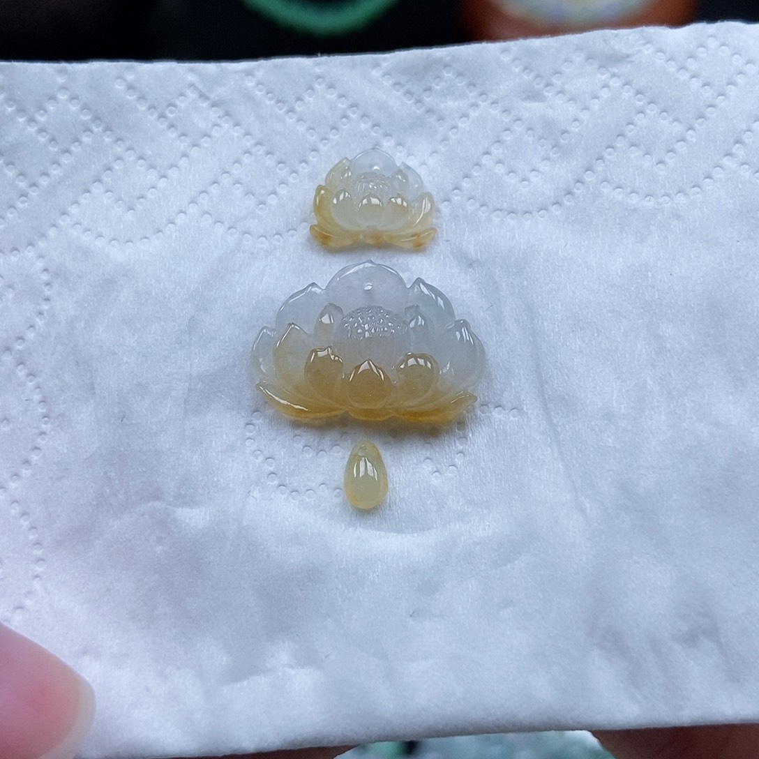 未镶嵌挂件翡翠闪