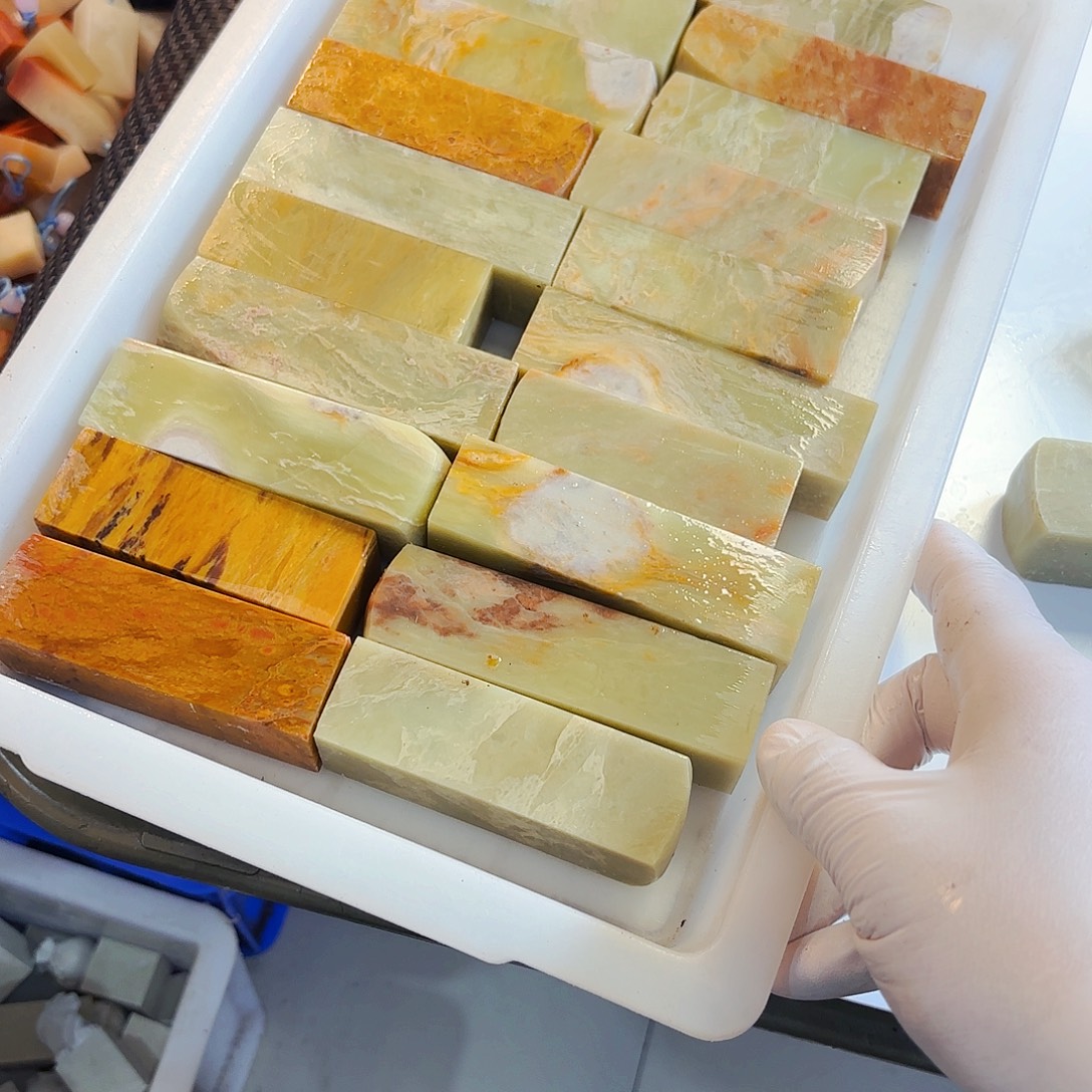 空***静青田石印石你就在家里