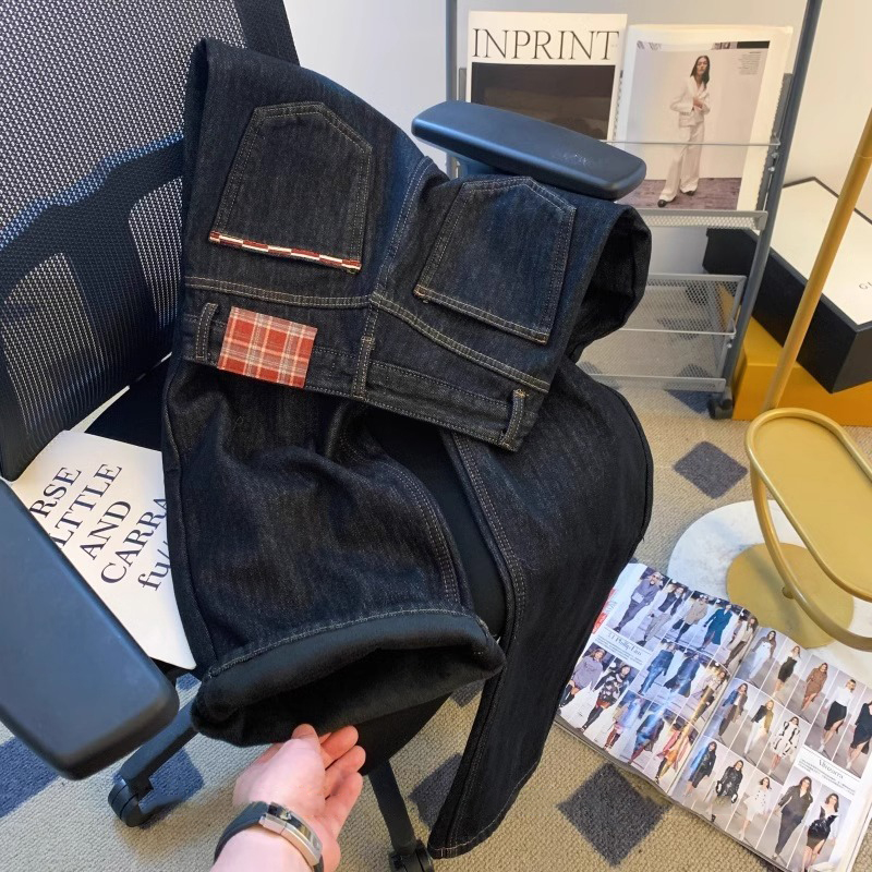 黑金丹宁格子刺绣阔腿牛仔裤女2025秋冬加厚小众高腰显瘦直筒裤潮