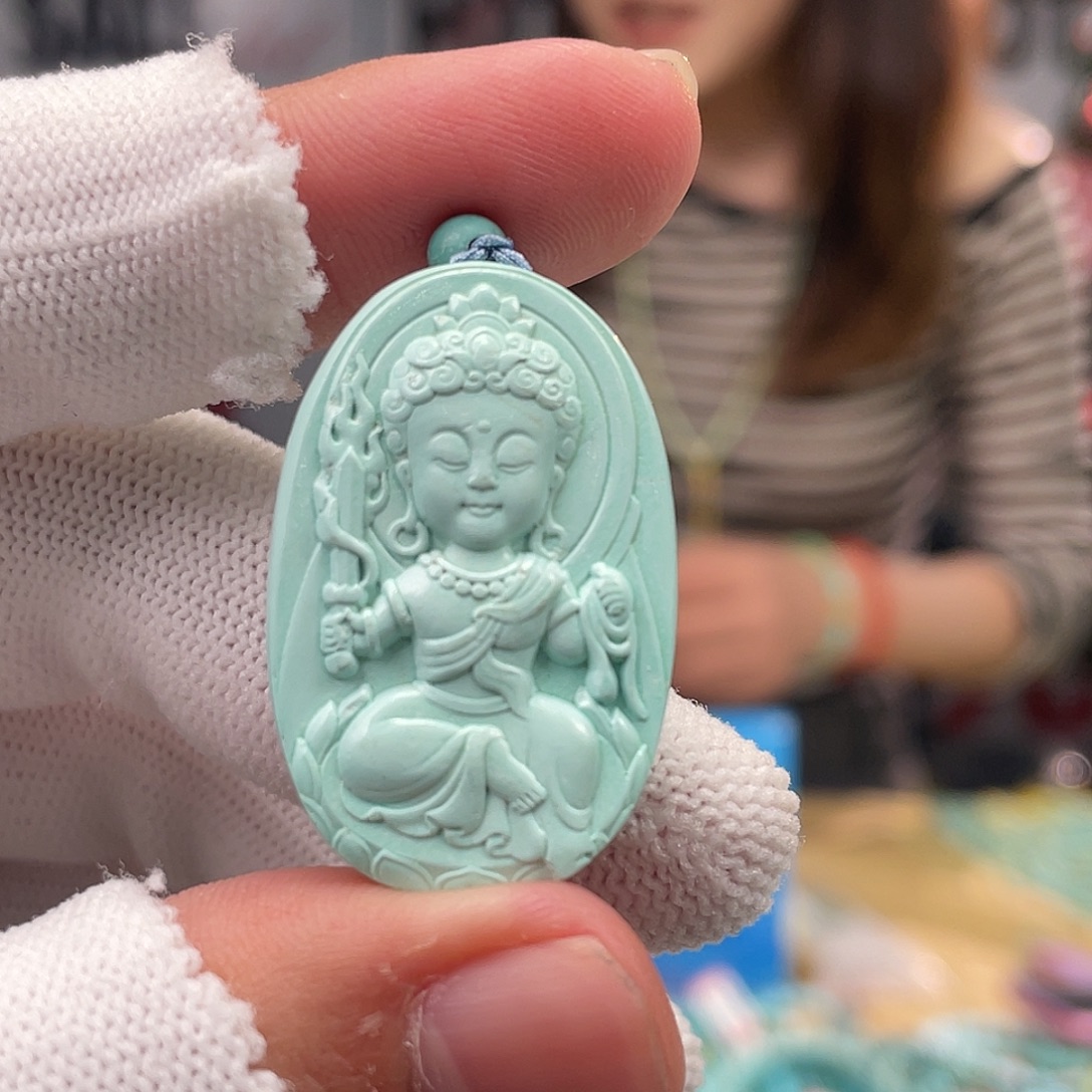 绿松石未镶嵌挂件