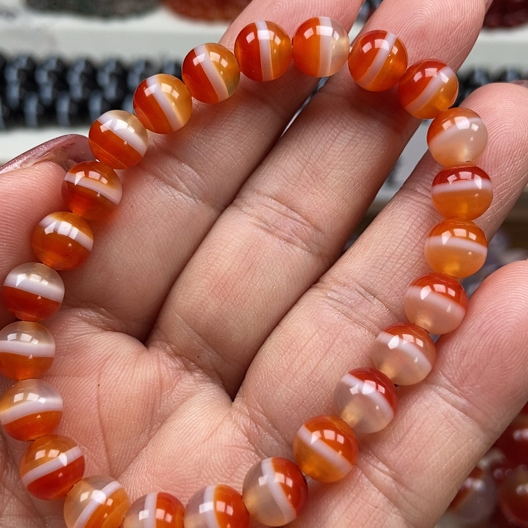 刺***多玛瑙/玉髓未镶嵌珠宝半成品