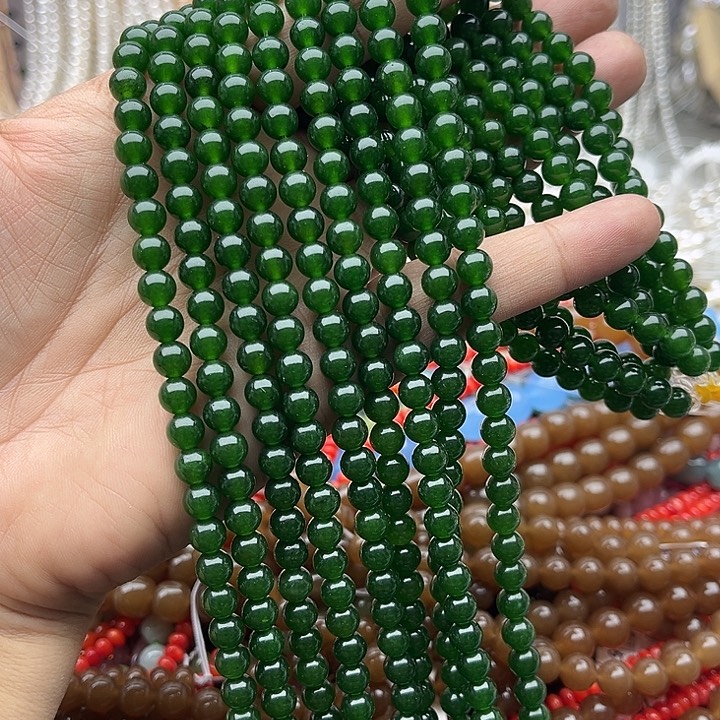 玛瑙/玉髓未镶嵌珠宝半成品一条6mm左右碧玉