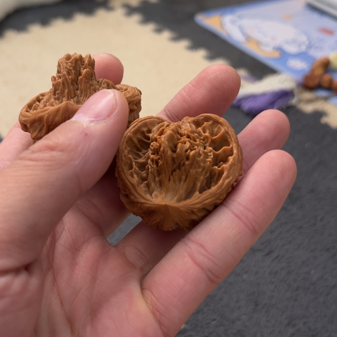 拉***仙吊坠猴头核桃蛇形元宝全品无瑕无药无修