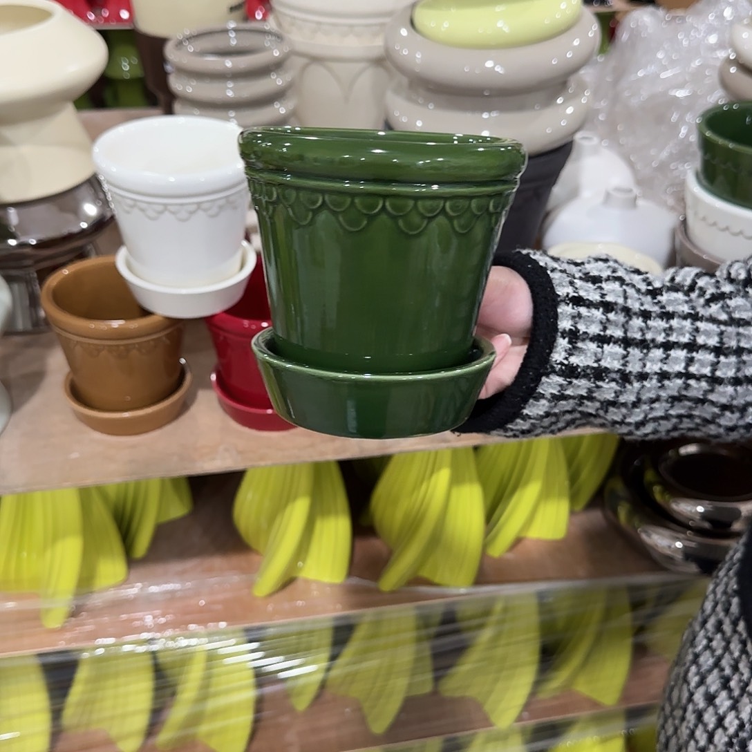 b4绿色带托花盆花盆花盆