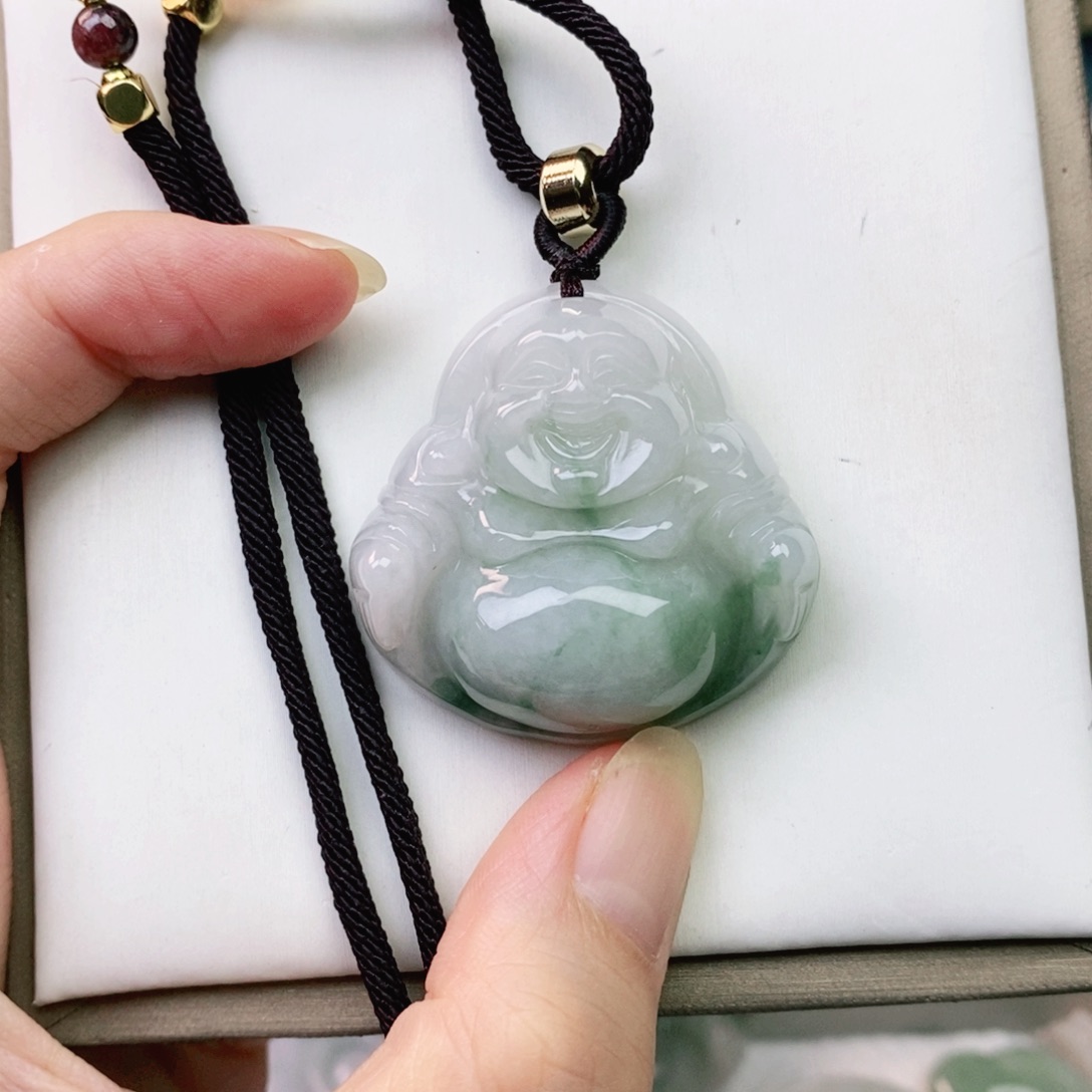 颈饰未镶嵌翡翠佛公