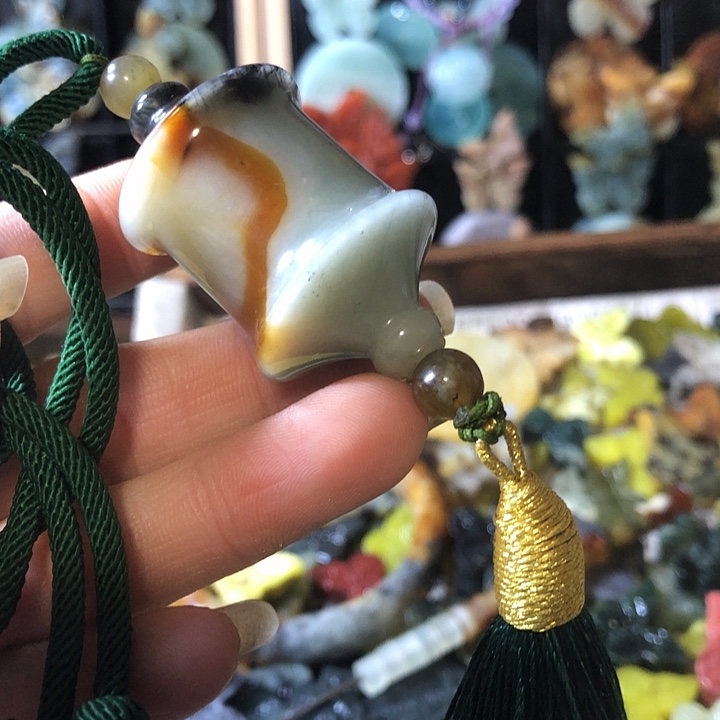 岫玉未镶嵌岫玉挂件