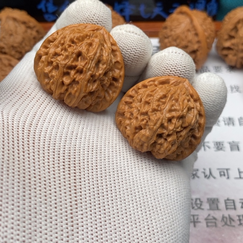 【闪购商品】吊坠文玩核桃K*5白狮子