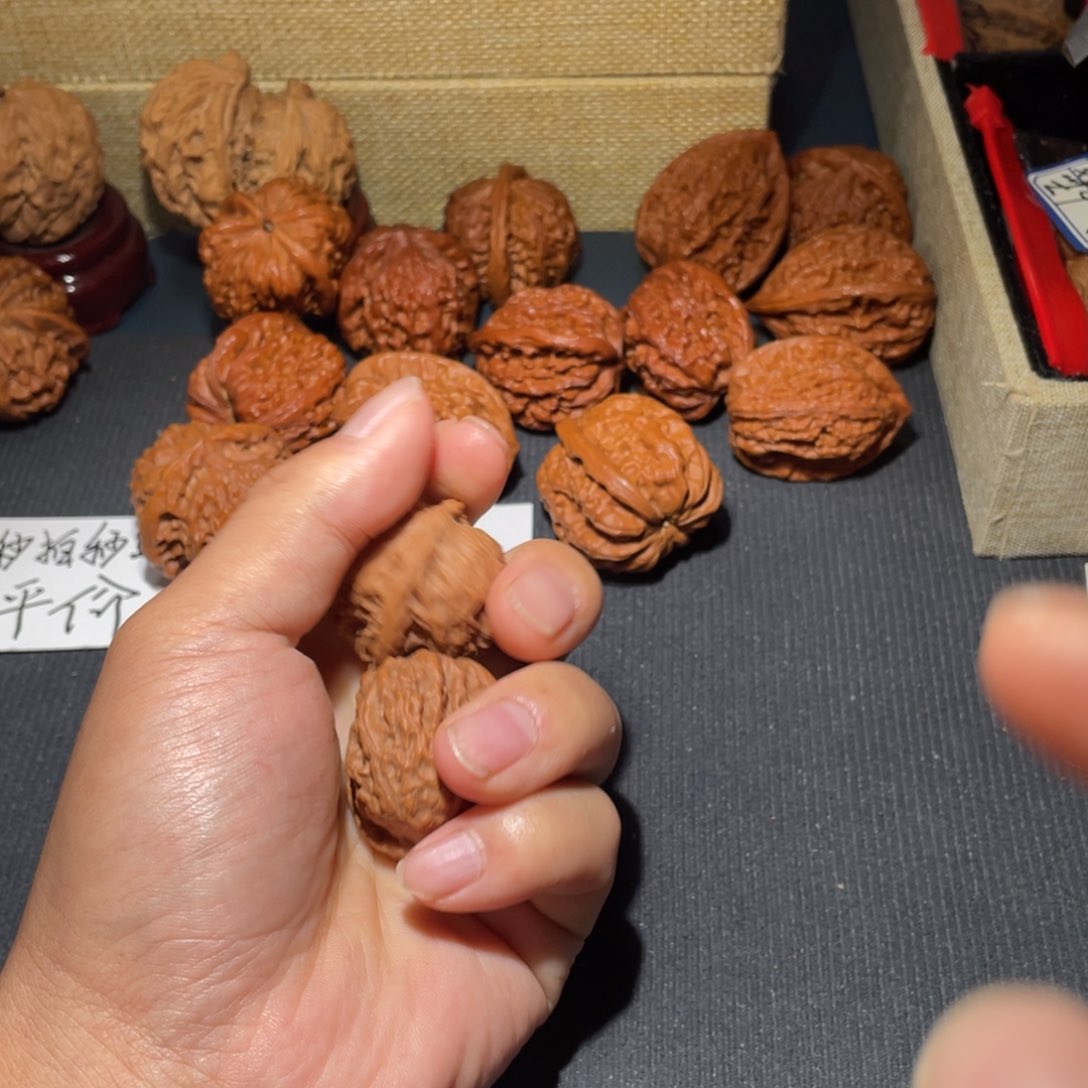 文玩核桃把件?*核桃