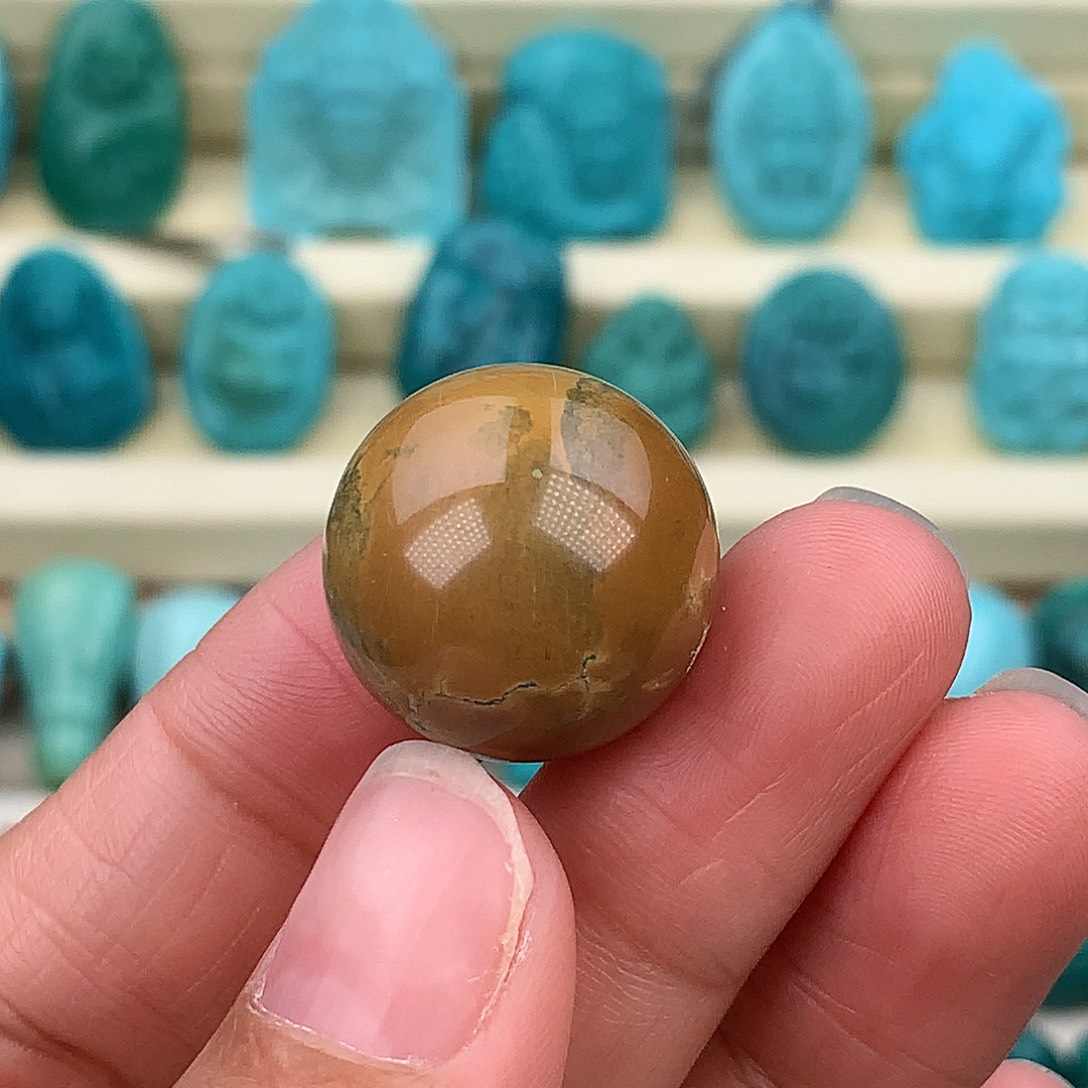 绿松石未镶嵌珠宝奇石18.2