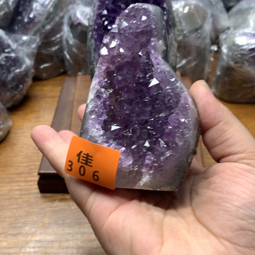 水晶大型摆件（非配饰）未镶嵌