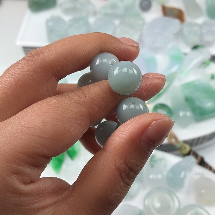 翡翠未镶嵌颈饰纯A