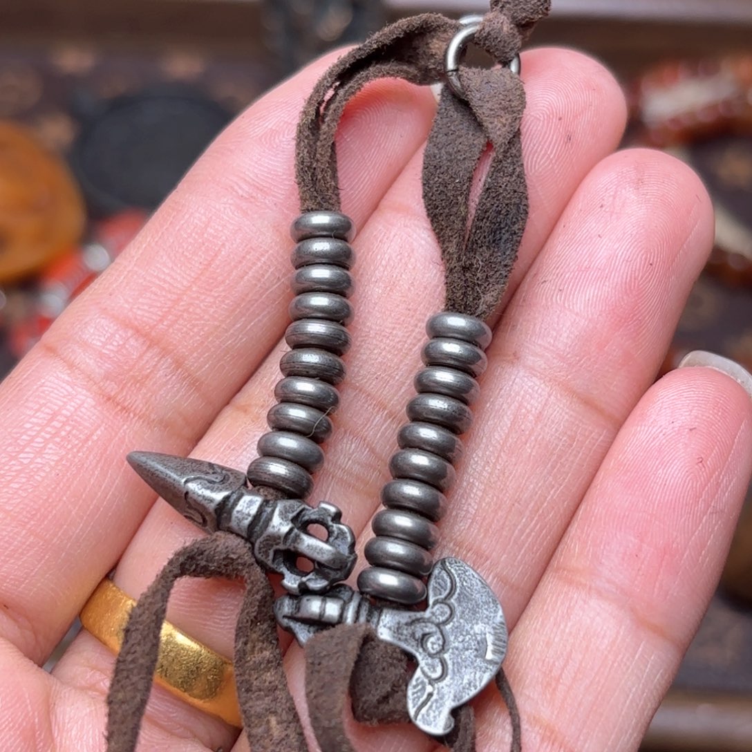 铜星月菩提吊坠项链