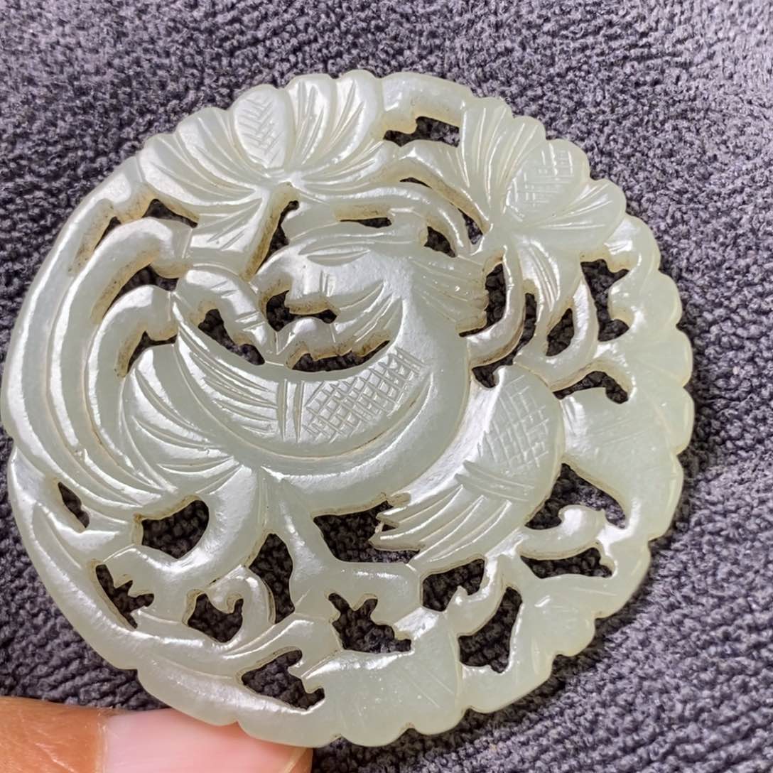 颈饰未镶嵌和田玉星*剧