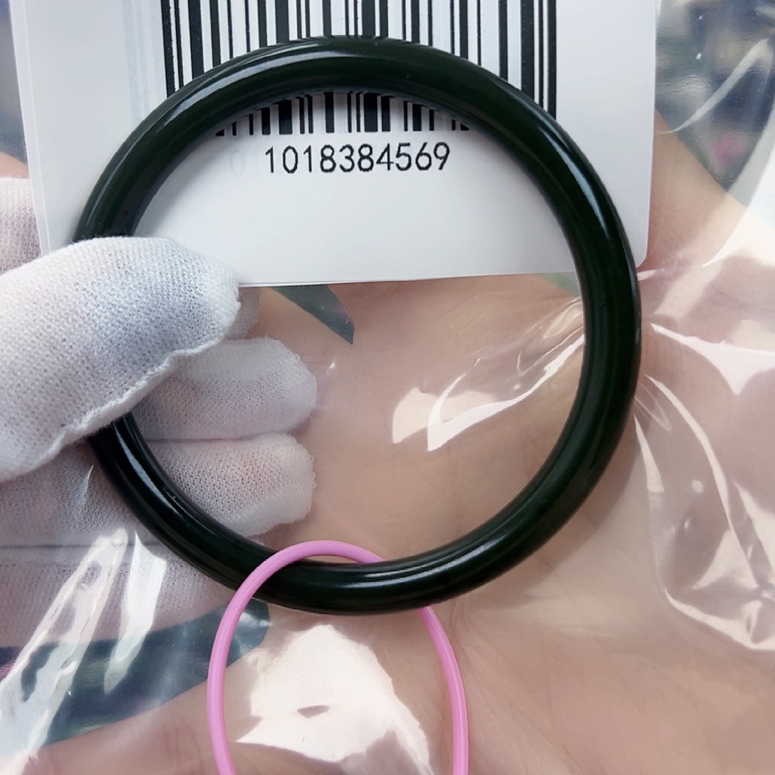 和田玉手镯未镶嵌62