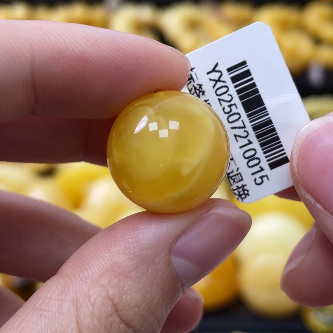 琥珀未镶嵌珠宝奇石17.9mm浓蜡溶洞妖花 瑕福利