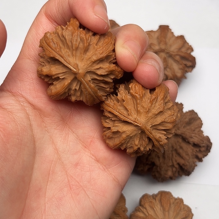 核桃秦岭文玩核桃核桃