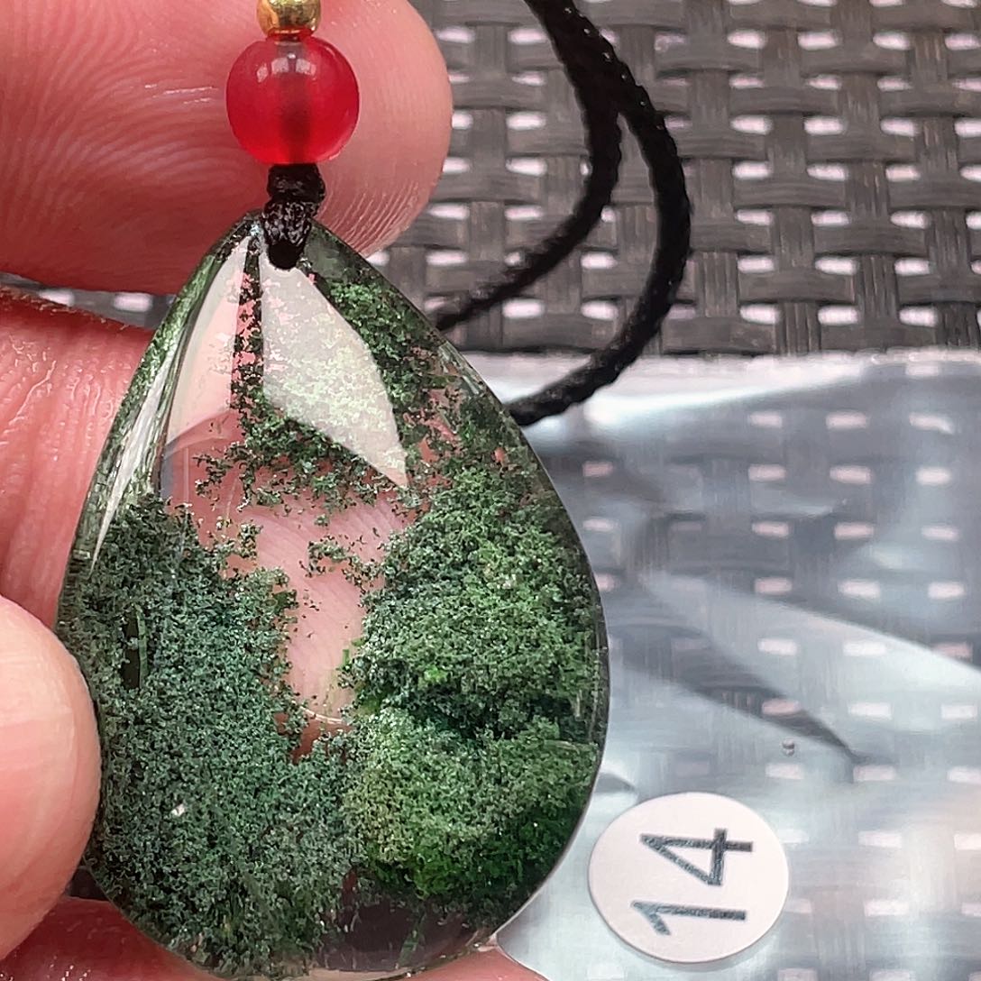 【闪购商品】颈饰未镶嵌水晶小**茄