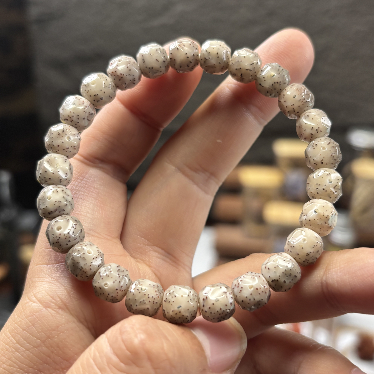 银标8.7全玉化奶奶灰火龙果万象三代星月菩提市场S8.7YH-3