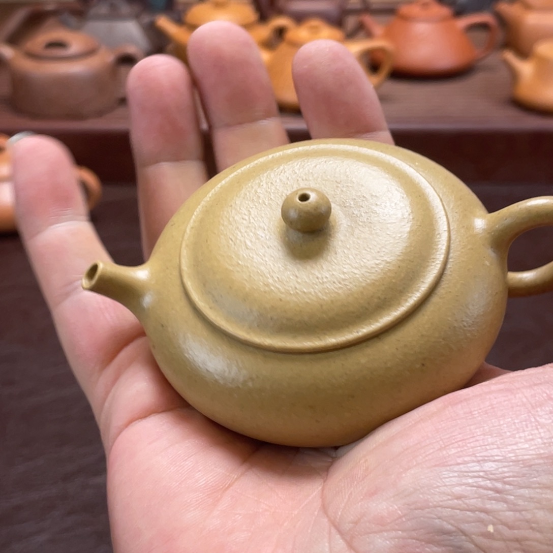 铁***屠茶壶紫砂上拍作品，请勿霸单