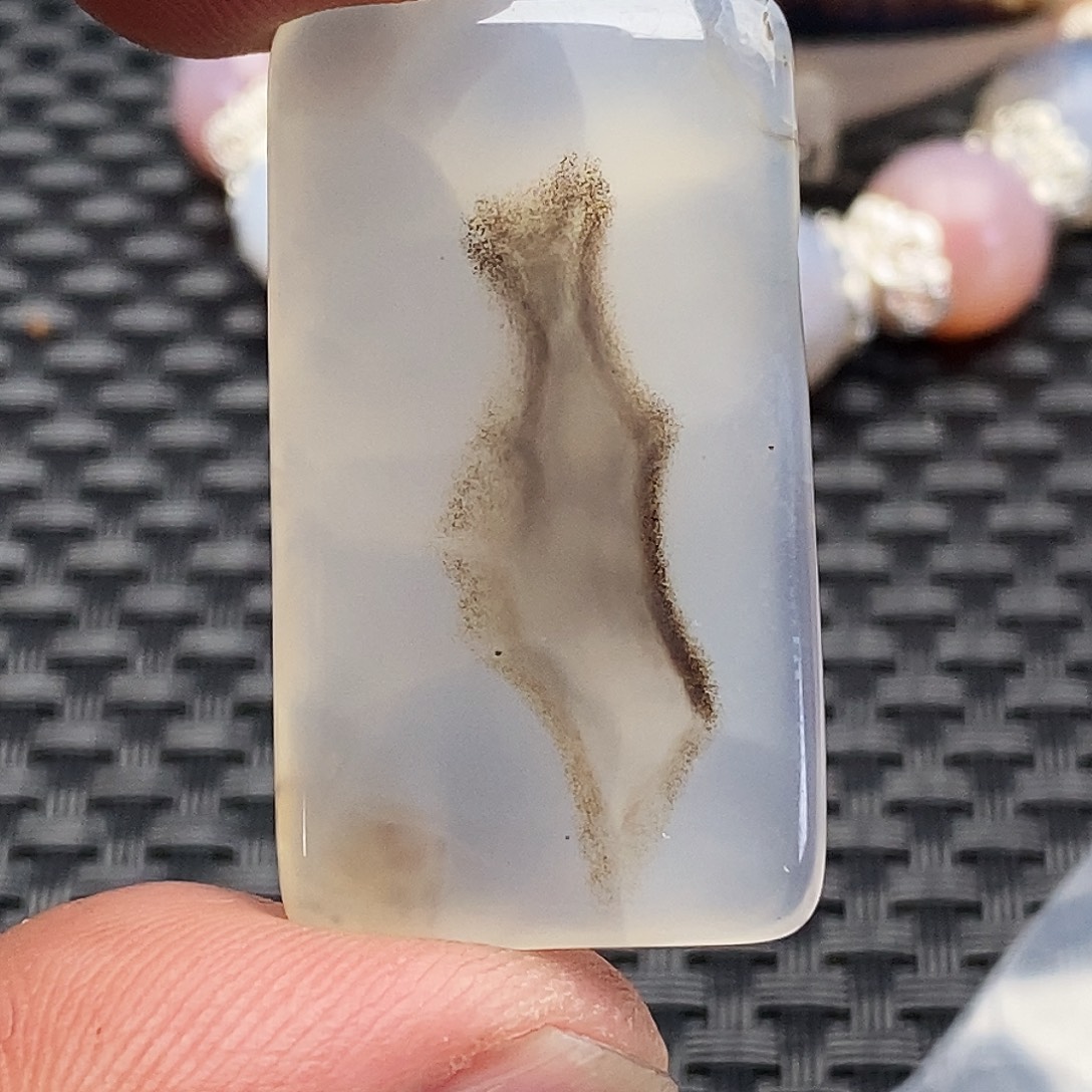 E***g玛瑙/玉髓未镶嵌吊坠(不含链)