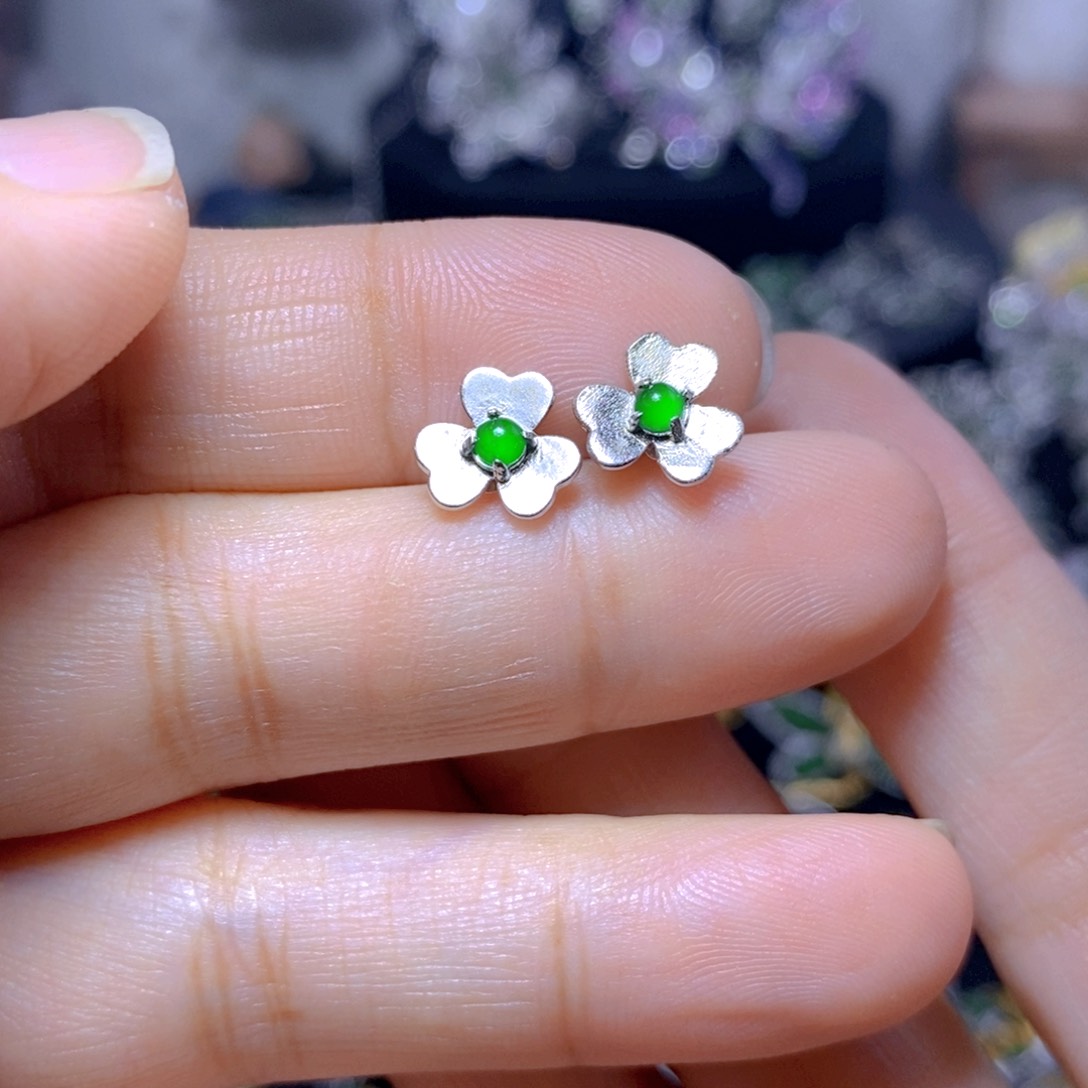 翡翠银S925镶嵌耳饰天然翡翠