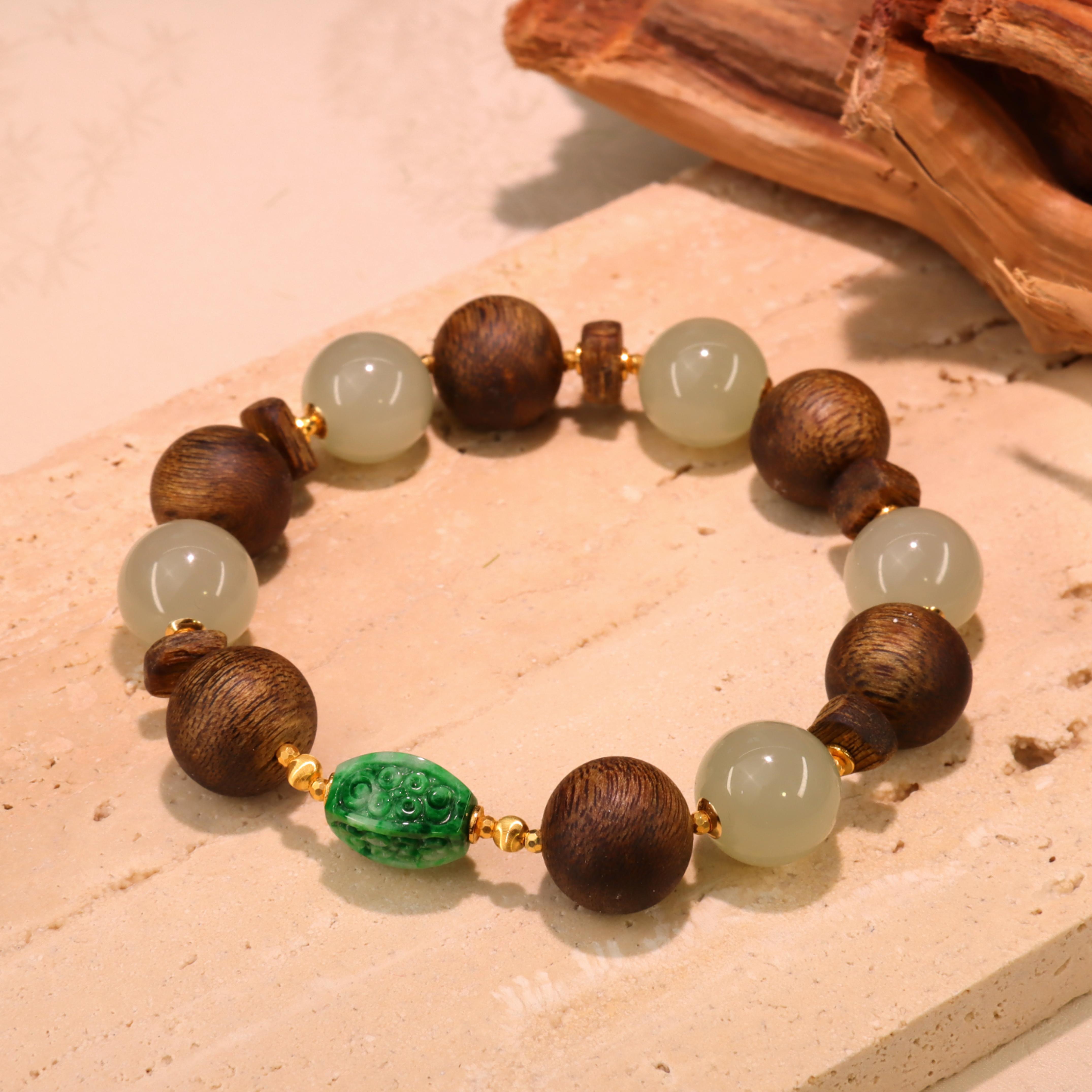 沉香<香绯>翡翠和田玉沉香带宝手串18K金