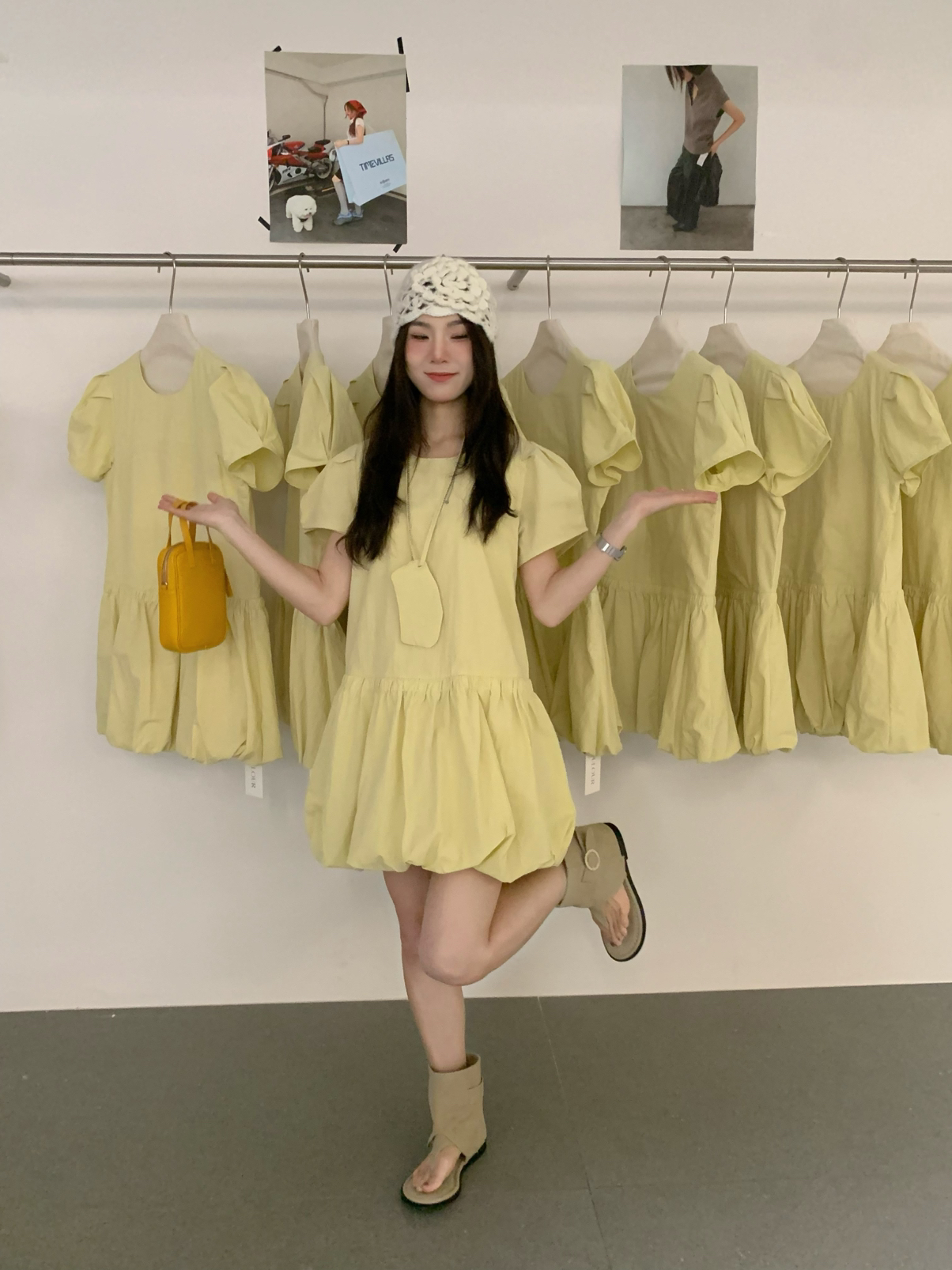 夏款上新闺蜜款短款蓬蓬舒适时尚连衣裙(配挂脖小包包)短款蓬蓬裙