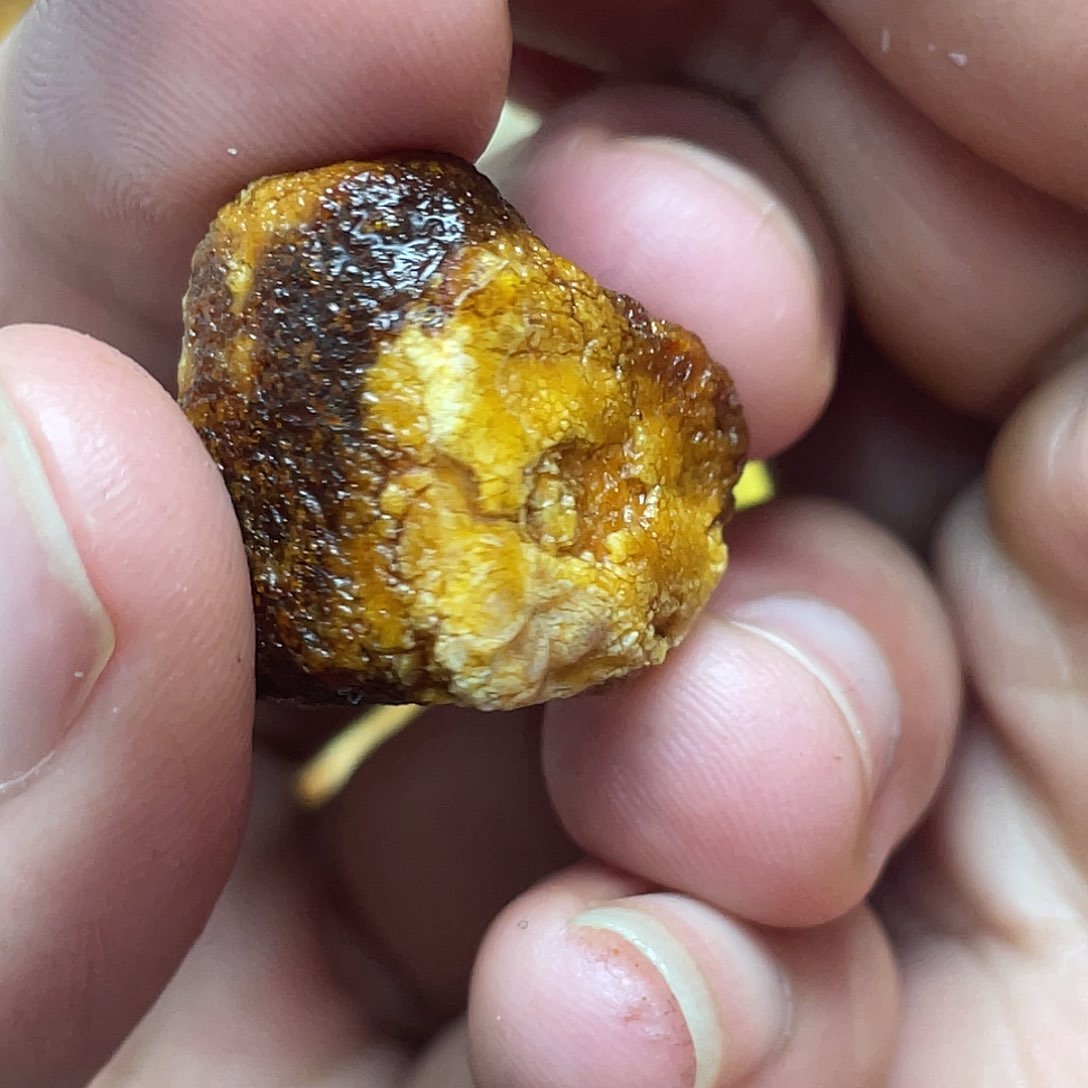 未镶嵌定制琥珀定制