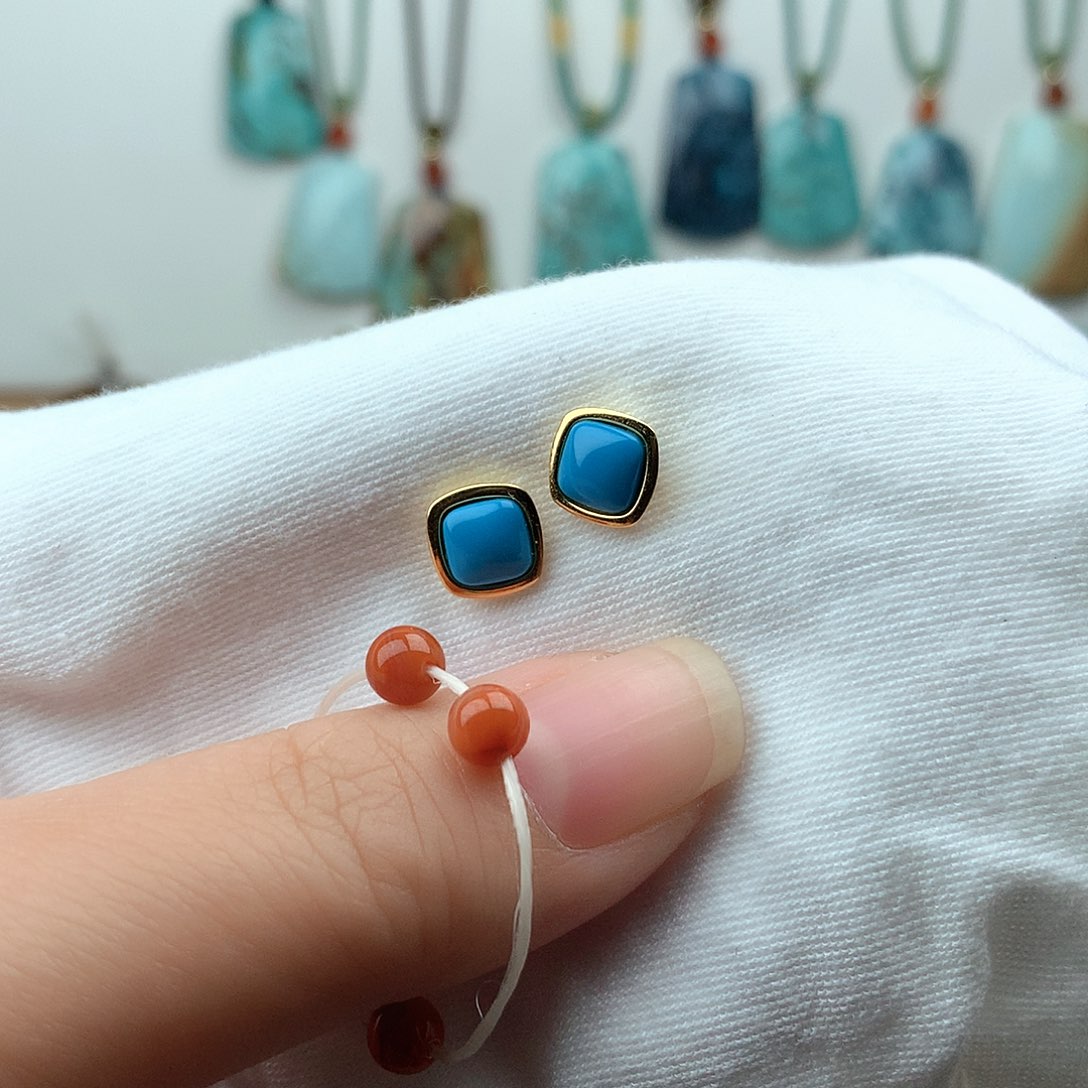 玉***真南红玛瑙银S925镶嵌珠宝奇石