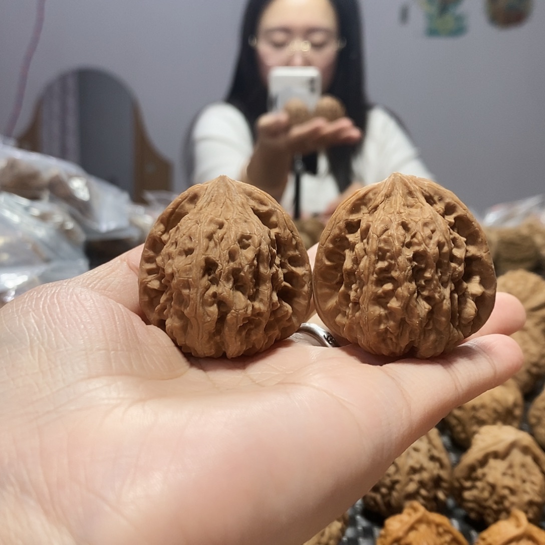 桃核吊坠凹底40黄