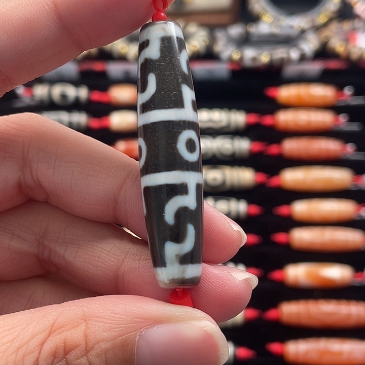 武****玛瑙/玉髓未镶嵌颈饰