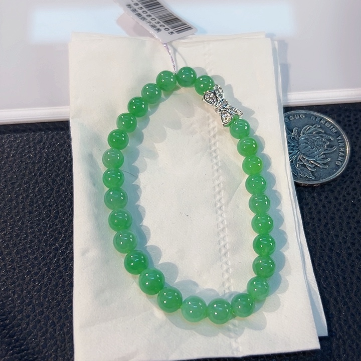 翡翠未镶嵌颈饰手串