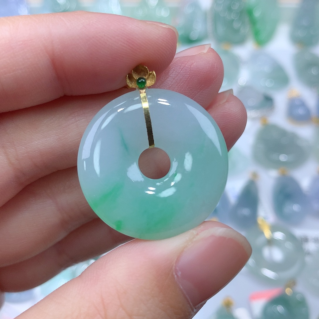 翡翠颈饰18K金镶嵌平安