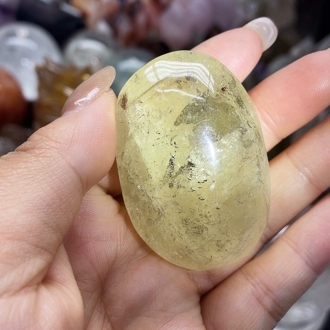 水晶未镶嵌珠宝半成品74黄水晶手握