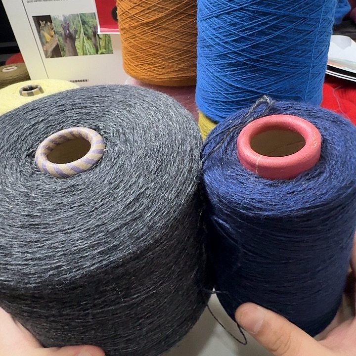 羊毛混纺黑金灰➕藏青合股1.2