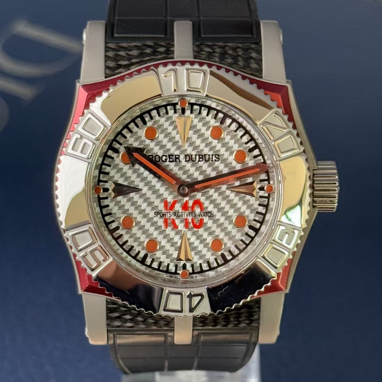 95新 ROGER DUBUIS/罗杰杜彼 限量888块第82块/表径44mm/单表