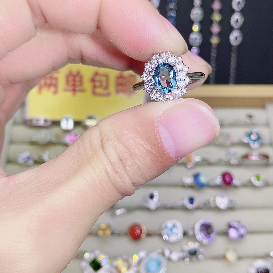 未镶嵌戒指托帕石