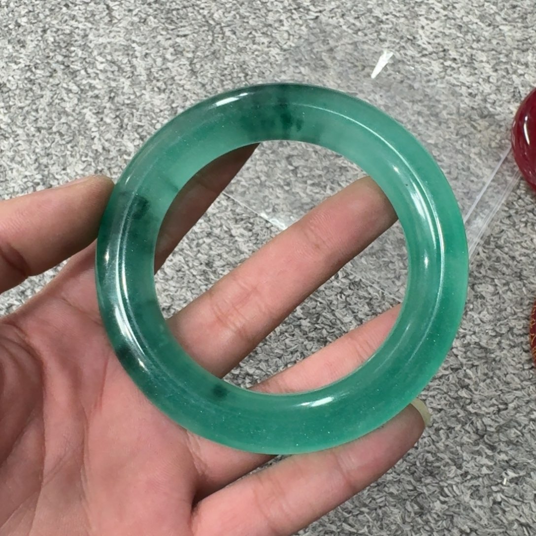 杯大****荣我也不知道我为什么