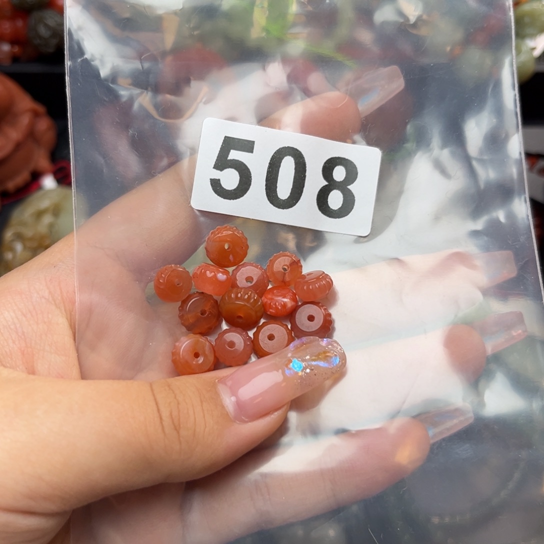 南红玛瑙未镶嵌珠宝奇石