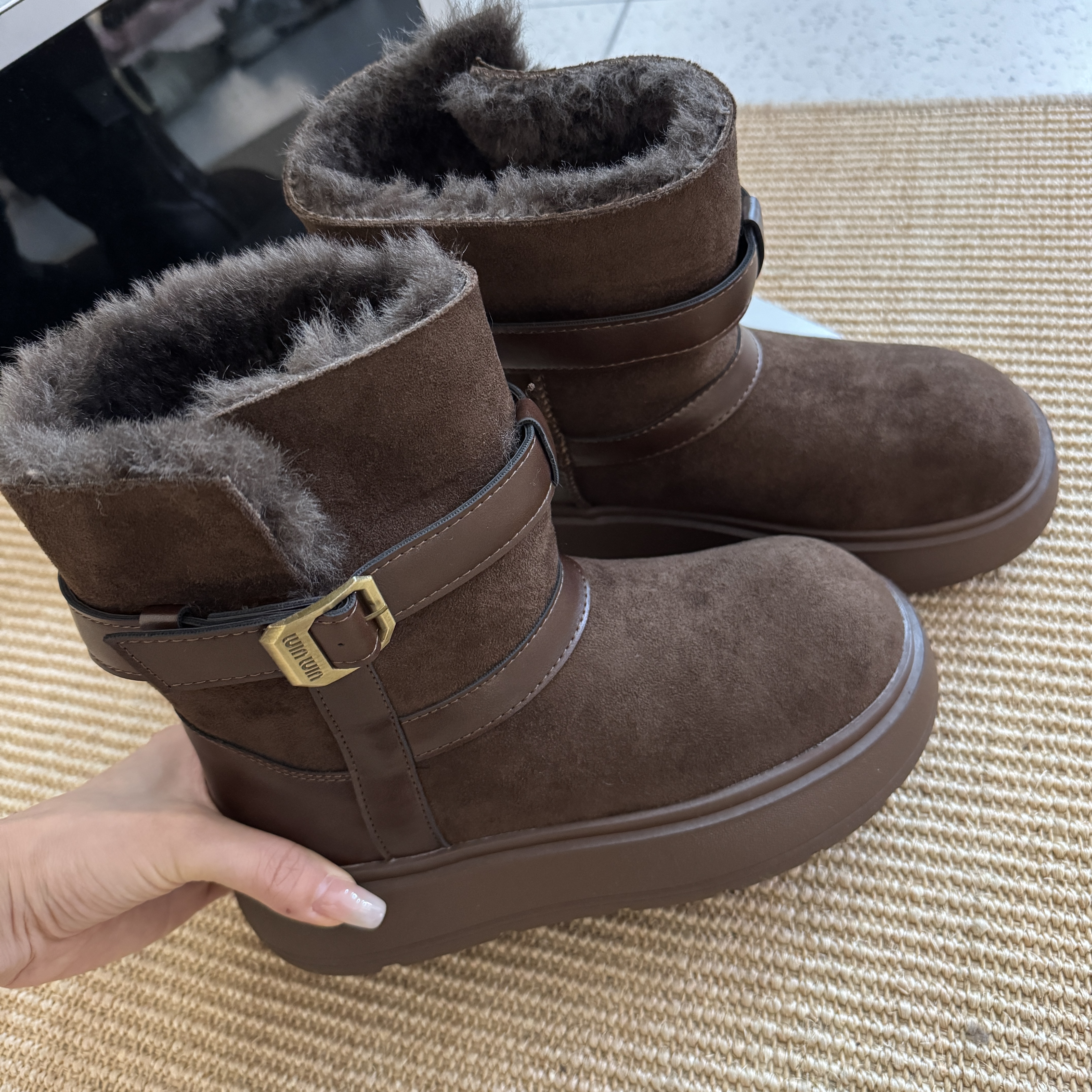 【初奢自制】新款中筒保暖时尚雪地靴英伦风雪地靴厚底时尚百搭女士