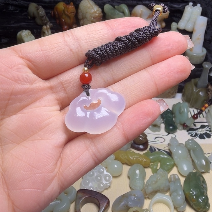 和田玉（糖玉）未镶嵌颈饰