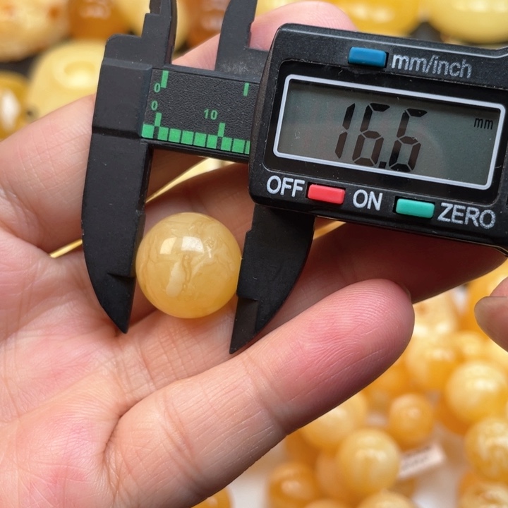 蜜蜡裸石未镶嵌蜜蜡珠子