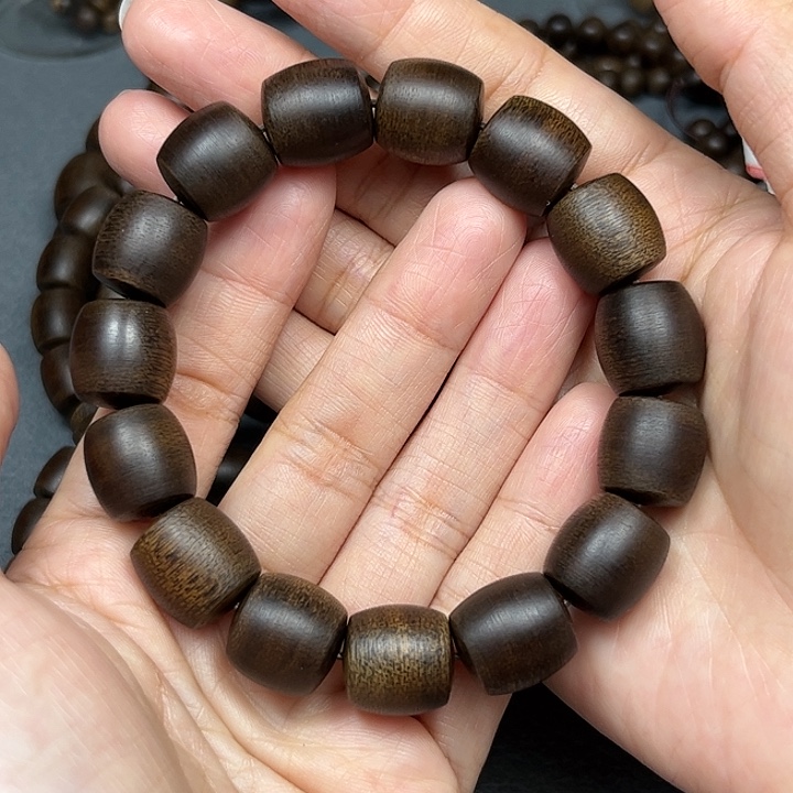 沉香碎屑沉香白棋玉化1.4