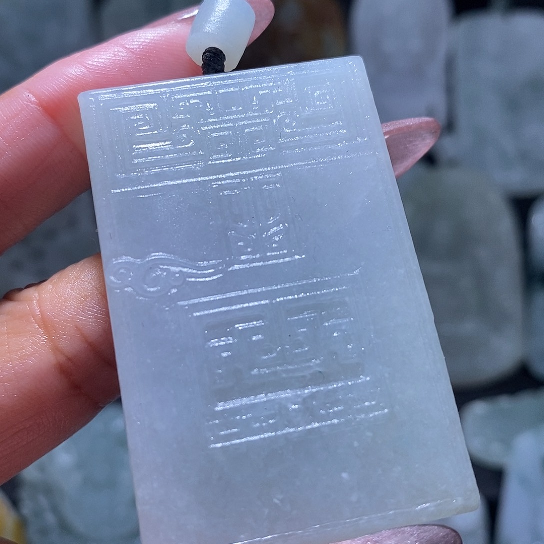定制翡翠未镶嵌翡翠