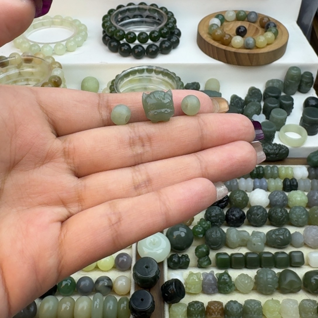 二***我和田玉未镶嵌珠宝半成品和田玉小马一套