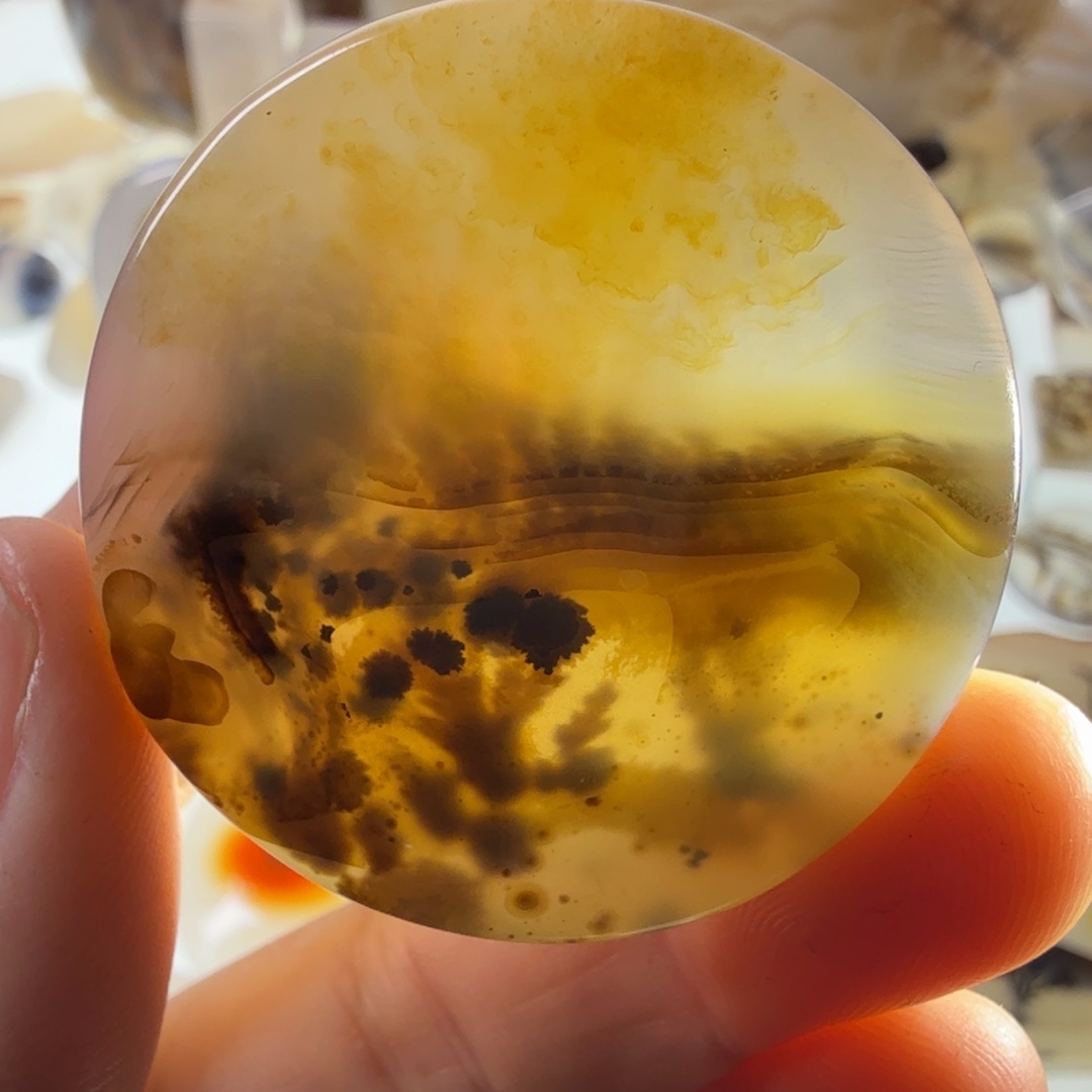 玛瑙/玉髓未镶嵌珠宝半成品