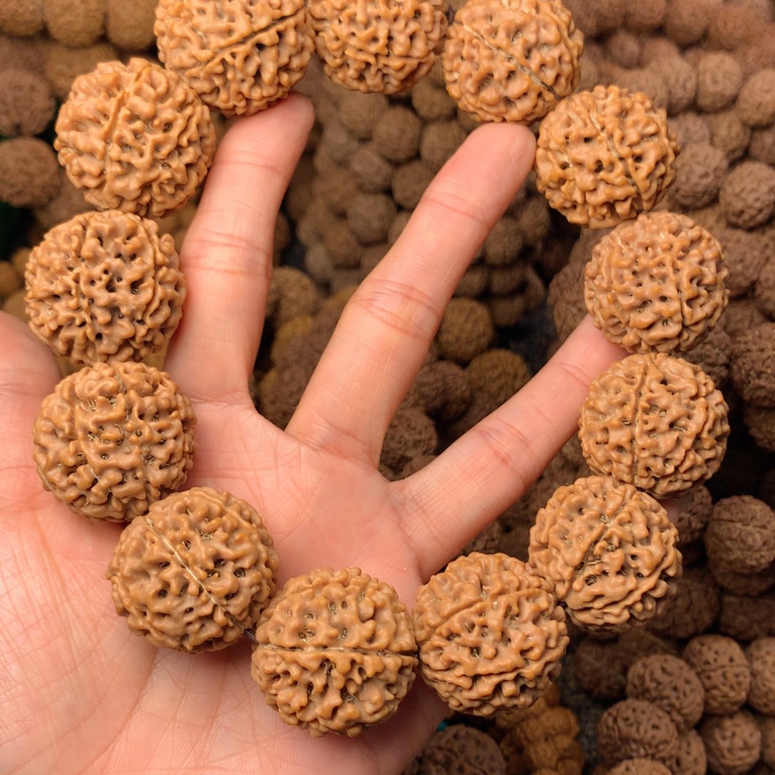 木7瓣金刚卡28尺寸，18号